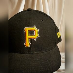 Pittsburgh Pirates ball cap